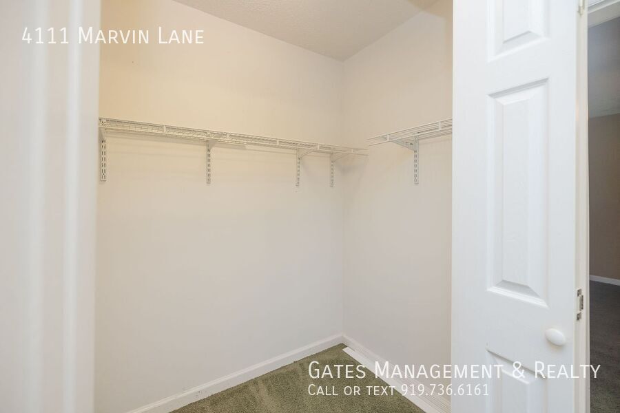 Colorful Home in Quiet Countryside property image