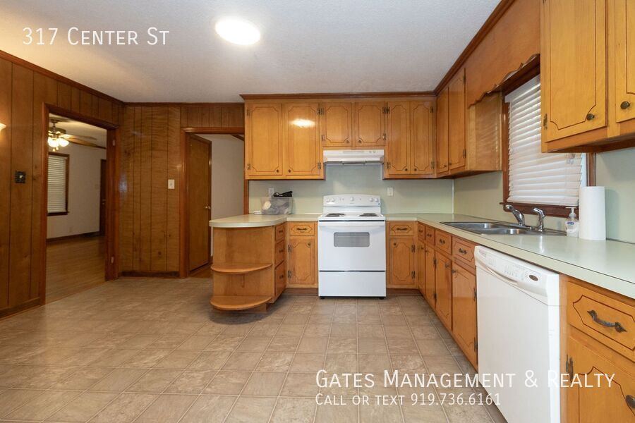 Classic Brick Ranch in Efland property image