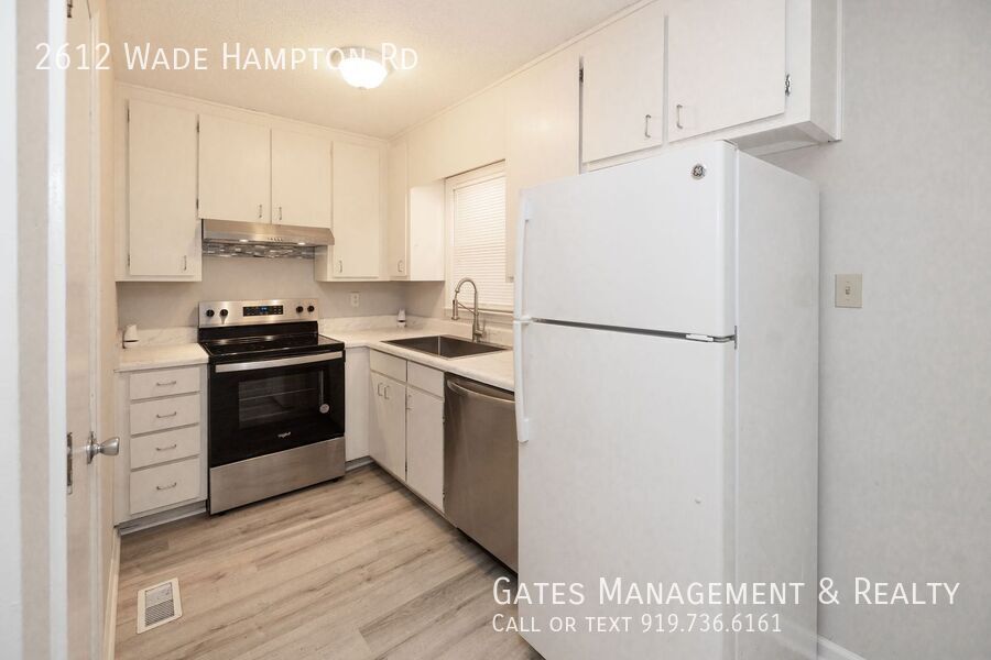 Lovely Home Convenient to Everything--Hillsborough property image