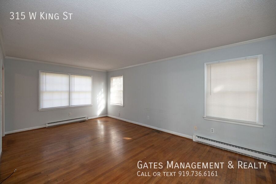 Spacious Home in Historic Hillsborough property image