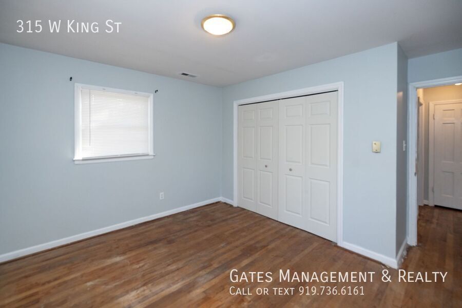 Spacious Home in Historic Hillsborough property image