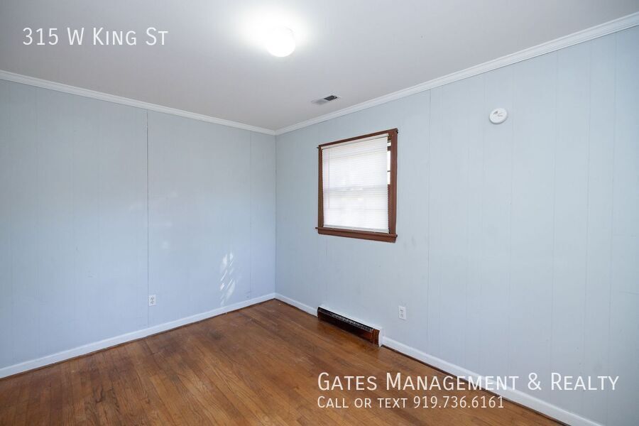 Spacious Home in Historic Hillsborough property image