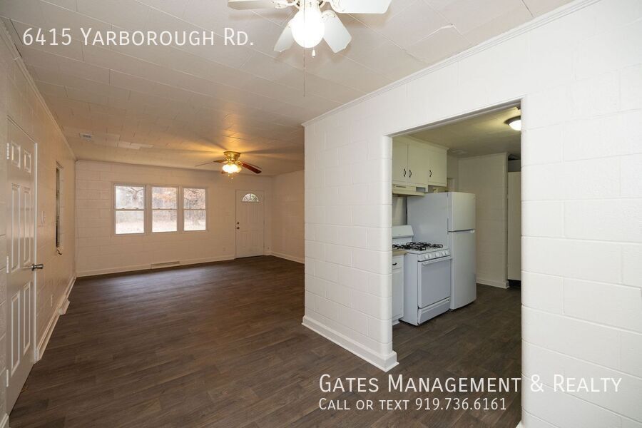 The Red House in the Big Woods property image