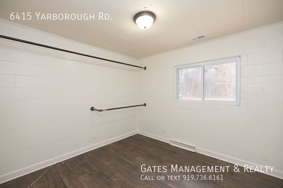 The Red House in the Big Woods property image