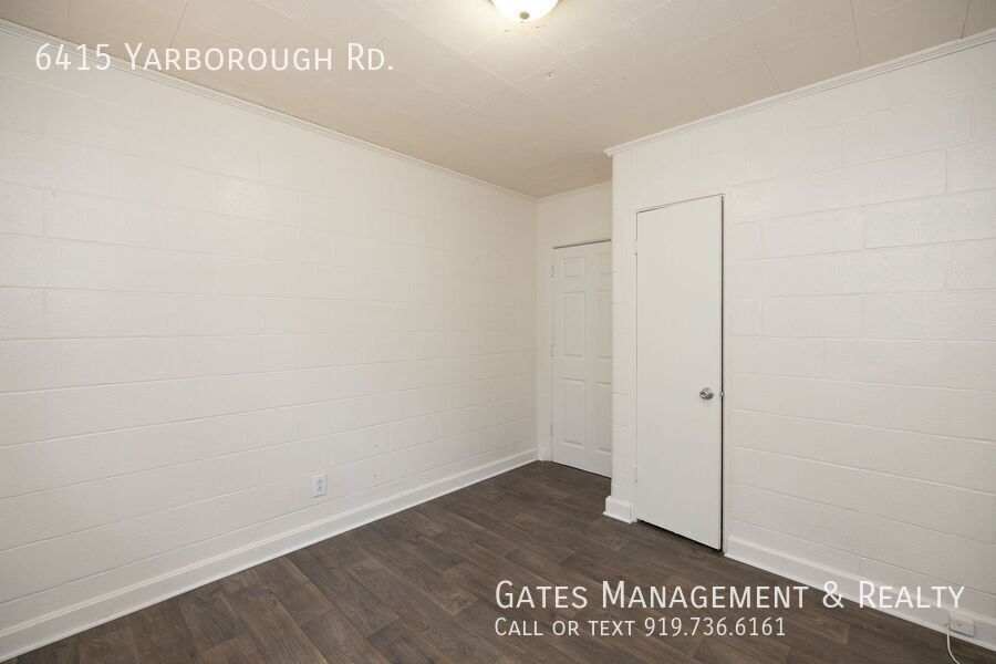 The Red House in the Big Woods property image