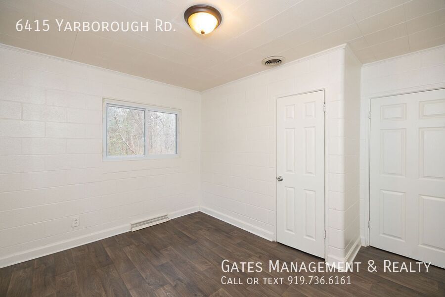 The Red House in the Big Woods property image