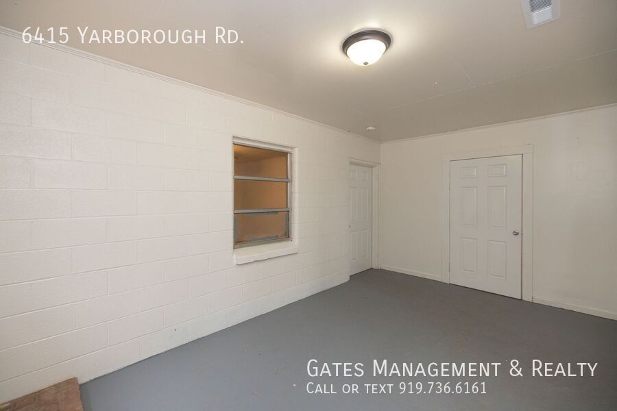 The Red House in the Big Woods property image