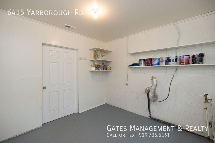 The Red House in the Big Woods property image