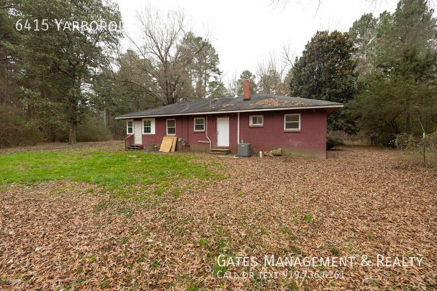 The Red House in the Big Woods property image