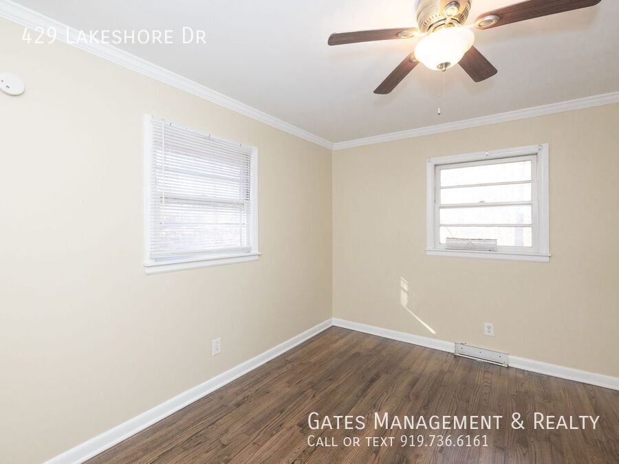 3 bedroom/2 bath Brick Home in Historic Hillsborough property image