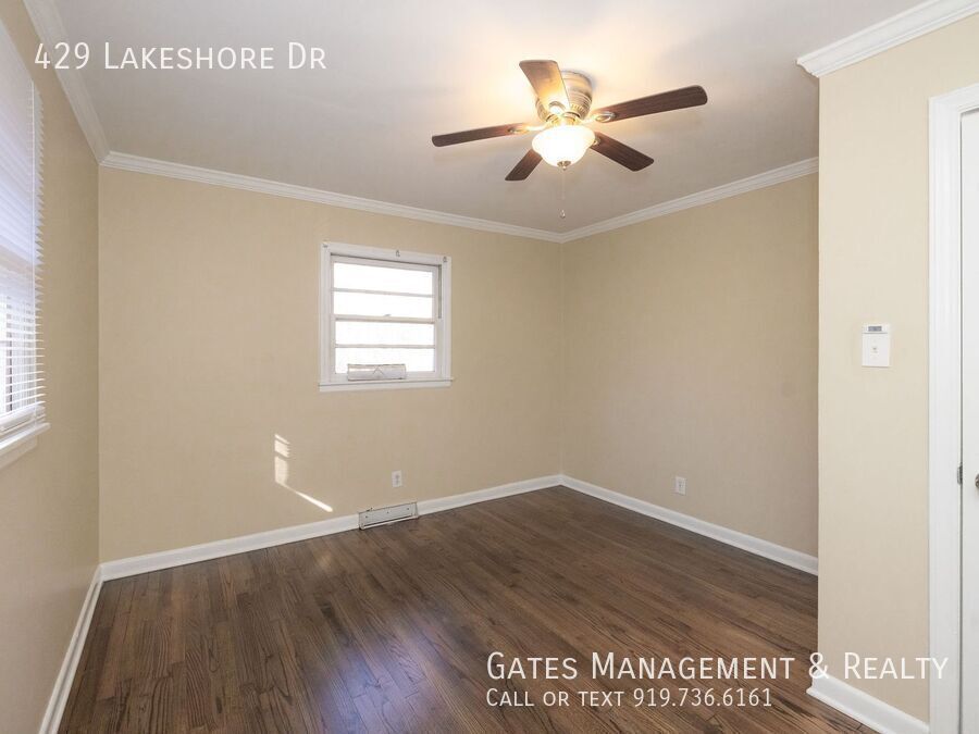 3 bedroom/2 bath Brick Home in Historic Hillsborough property image