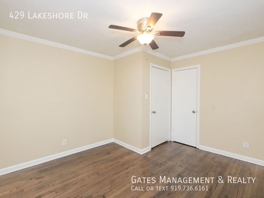 3 bedroom/2 bath Brick Home in Historic Hillsborough property image