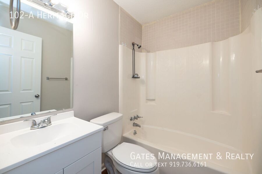 Updated Duplex Apartment in Mebane property image