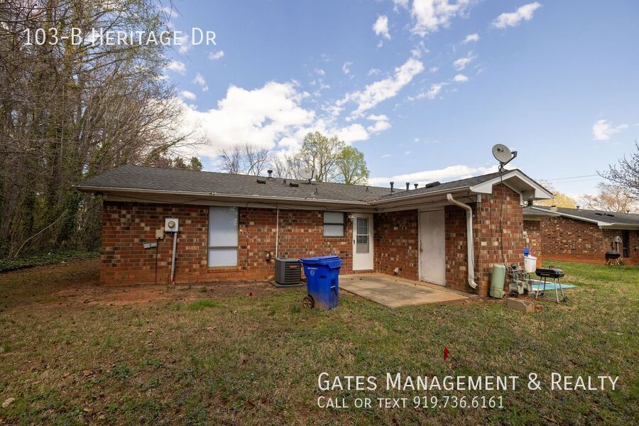 Tidy Duplex Apartment in Mebane property image