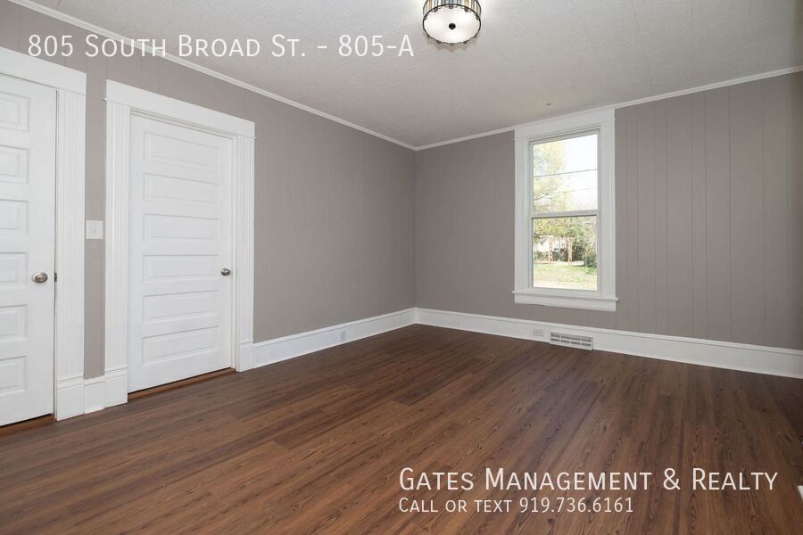 Unique Duplex Apartment in Burlington property image