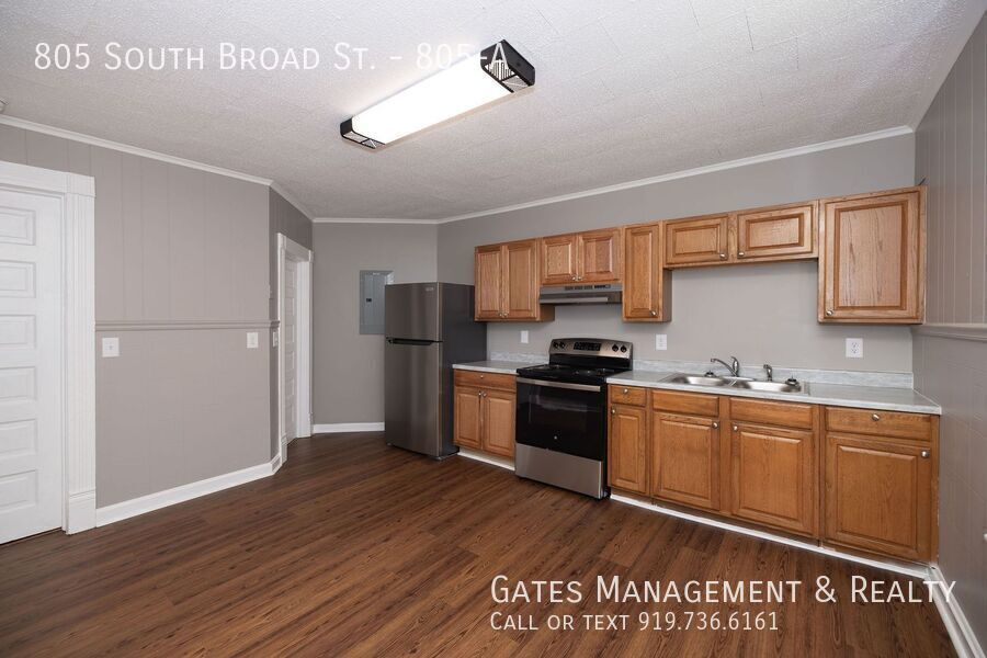 Unique Duplex Apartment in Burlington property image