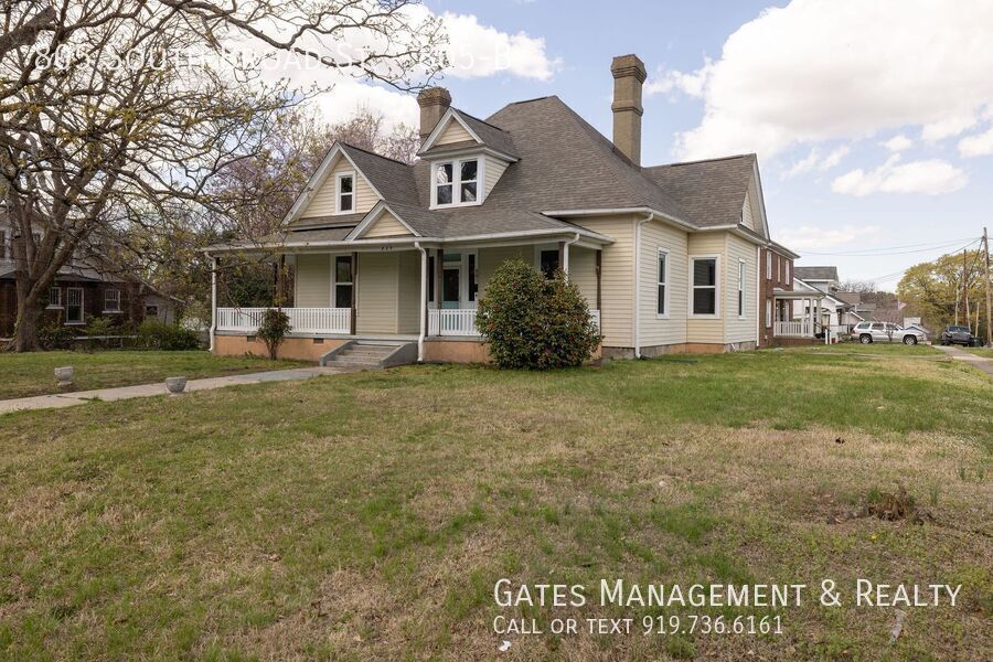 Duplex Apartment in Historic Home-Burlington property image