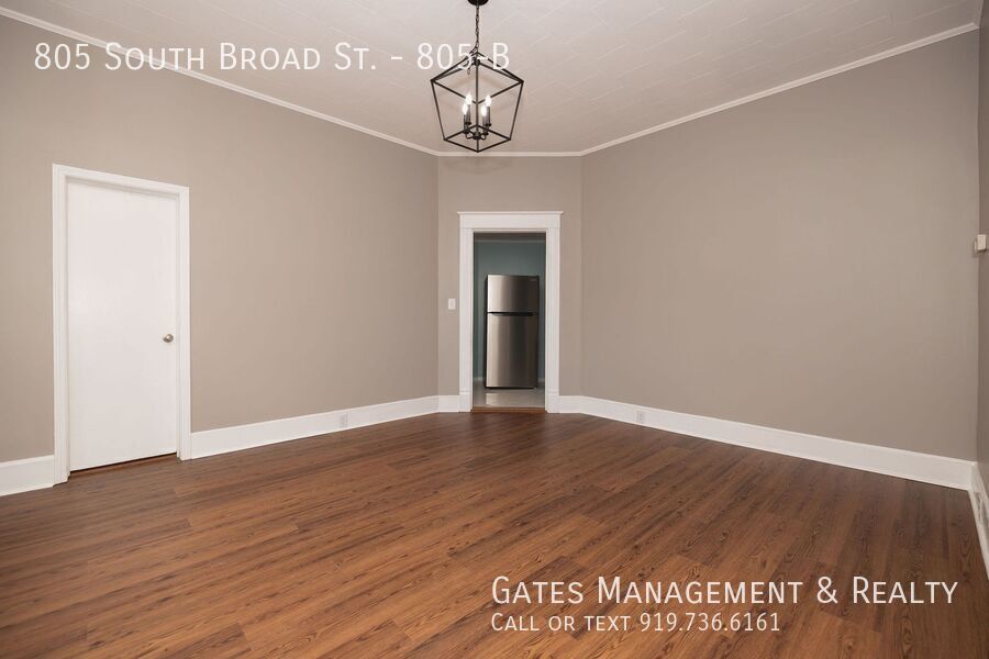 Duplex Apartment in Historic Home-Burlington property image