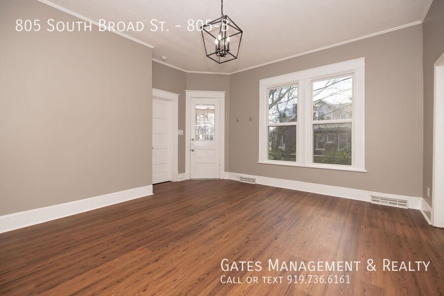 Duplex Apartment in Historic Home-Burlington property image