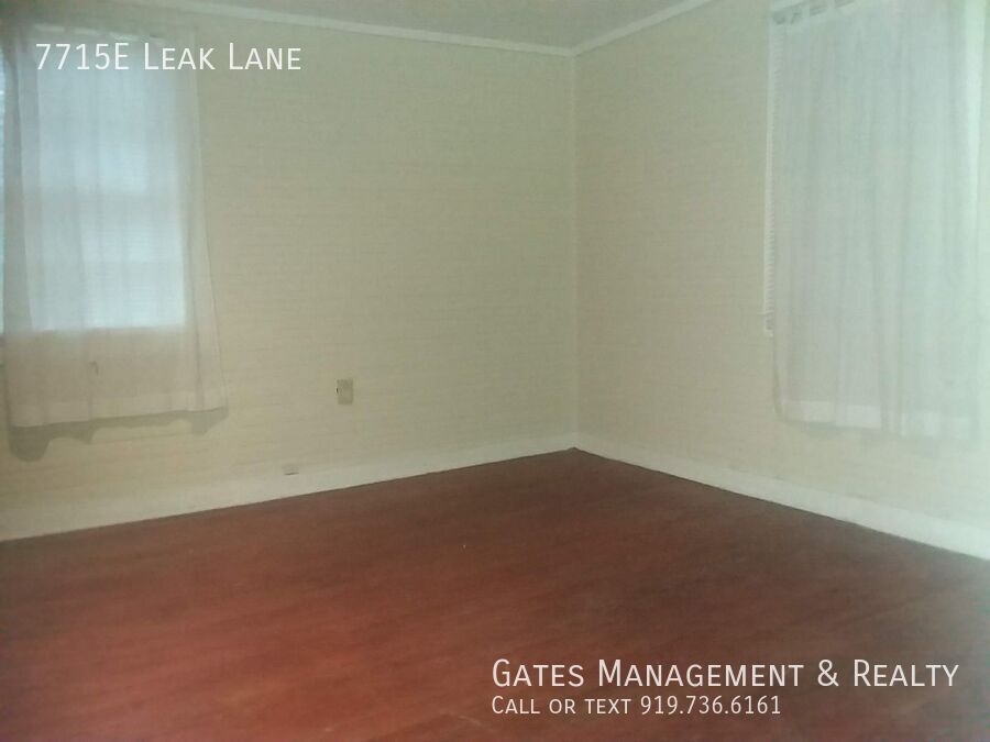 Vintage Farmhouse in secluded country setting property image