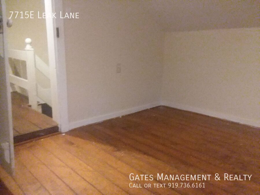 Vintage Farmhouse in secluded country setting property image