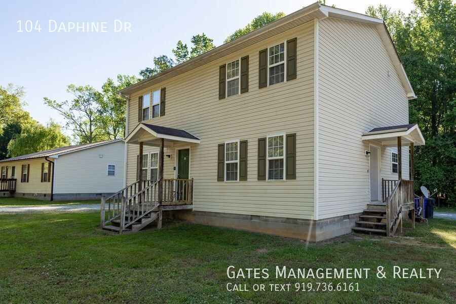 Quiet Duplex Close to Downtown Hillsborough property image