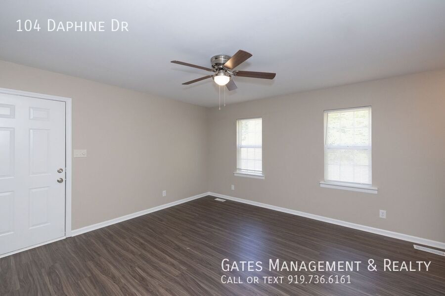 Quiet Duplex Close to Downtown Hillsborough property image