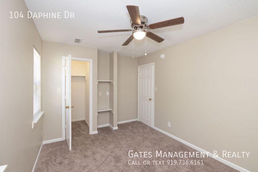 Quiet Duplex Close to Downtown Hillsborough property image