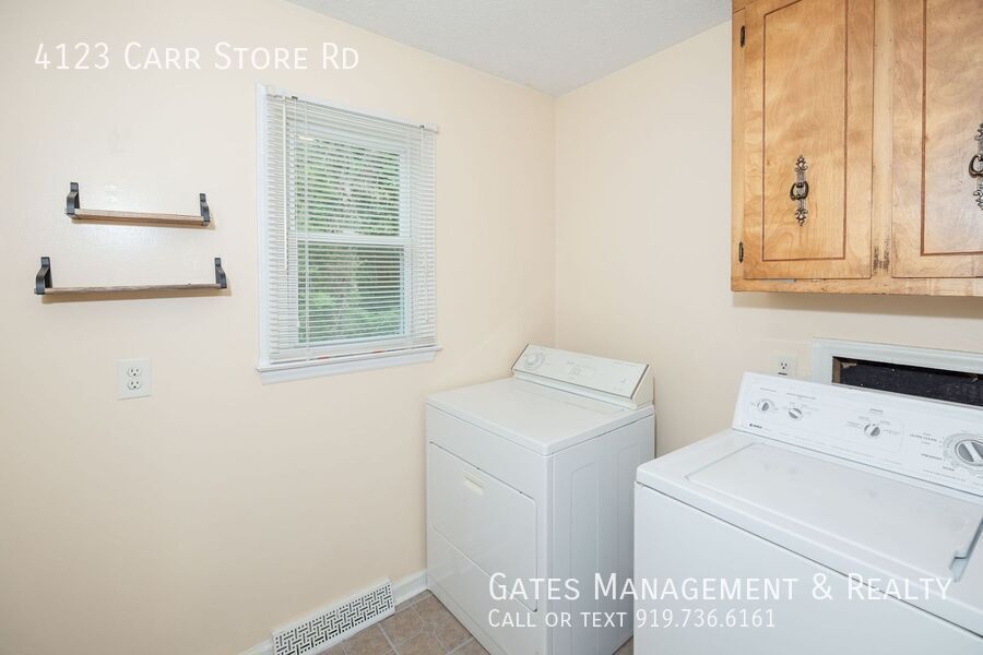 Hidden Gem in Cedar Grove! property image
