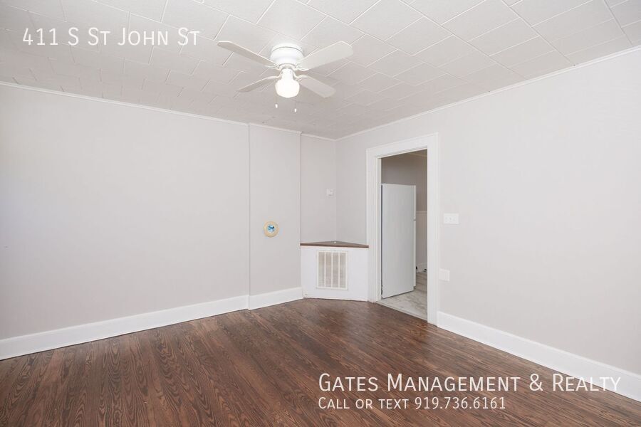 Newly Refreshed Duplex in Burlington! property image