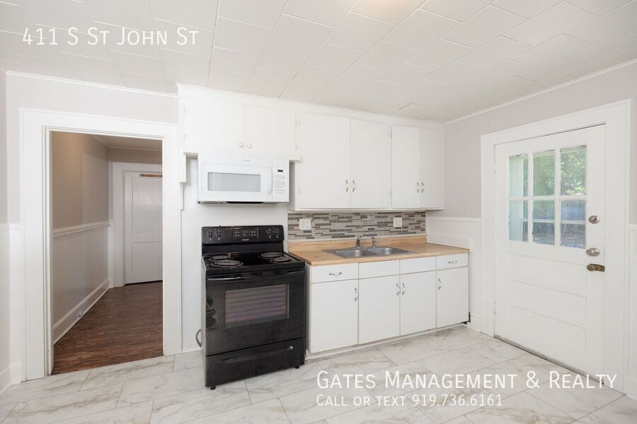 Newly Refreshed Duplex in Burlington! property image
