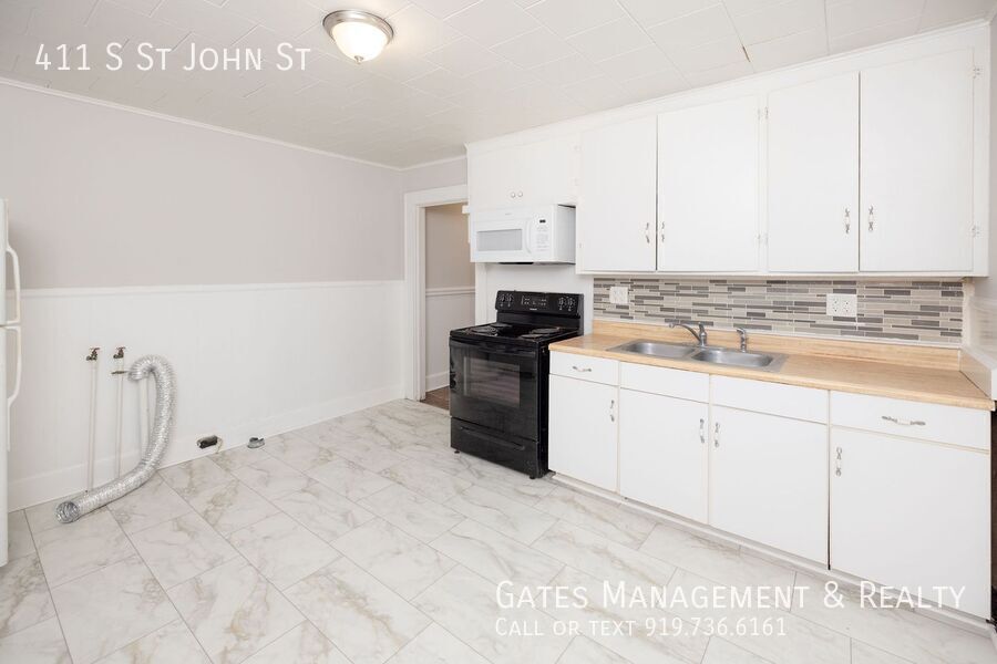 Newly Refreshed Duplex in Burlington! property image