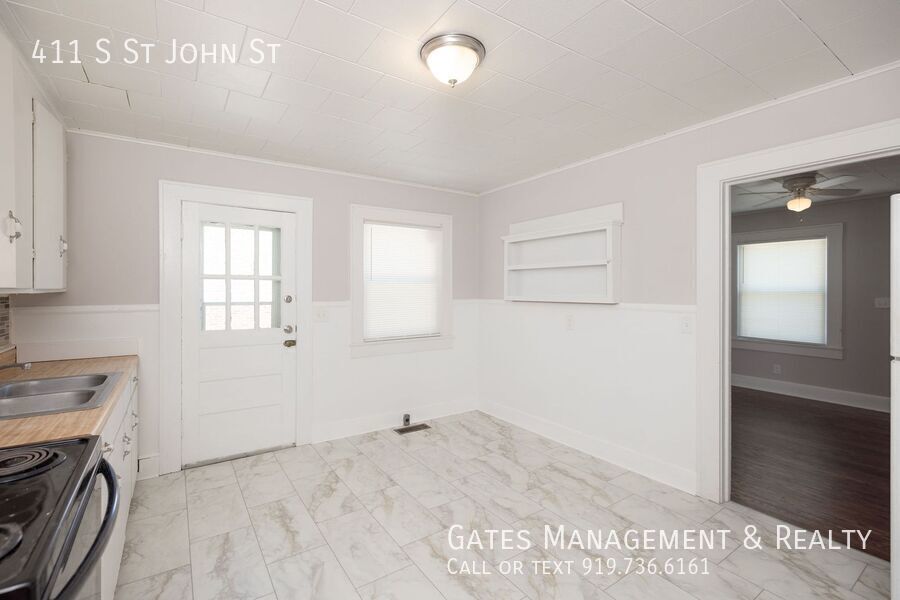 Newly Refreshed Duplex in Burlington! property image