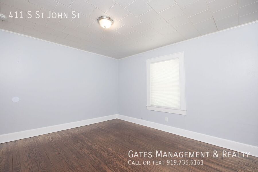 Newly Refreshed Duplex in Burlington! property image