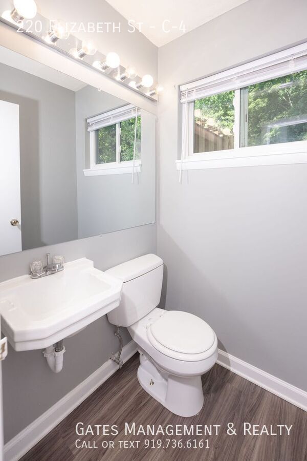 Newly Updated Chapel Hill Condo in Village Green Community! property image