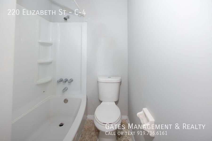 Newly Updated Chapel Hill Condo in Village Green Community! property image