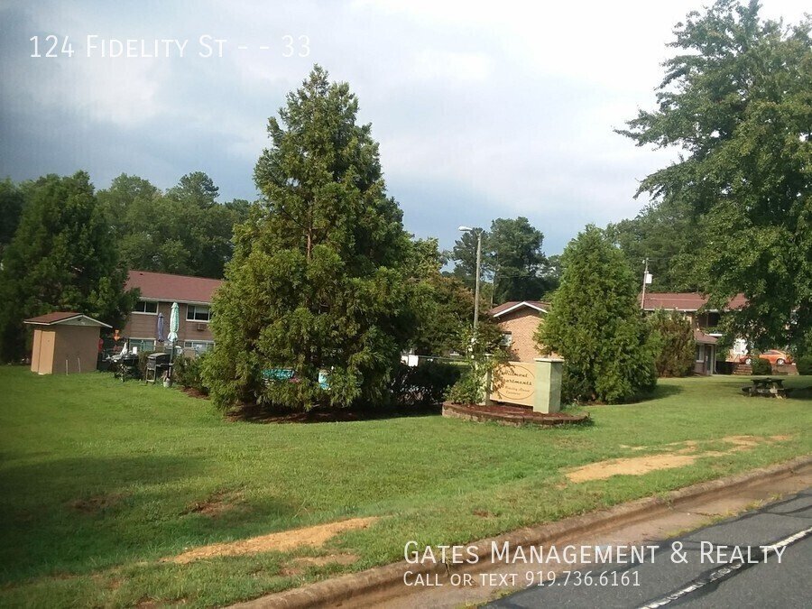 Newly Renovated Carrboro apartment convenient to everything property image