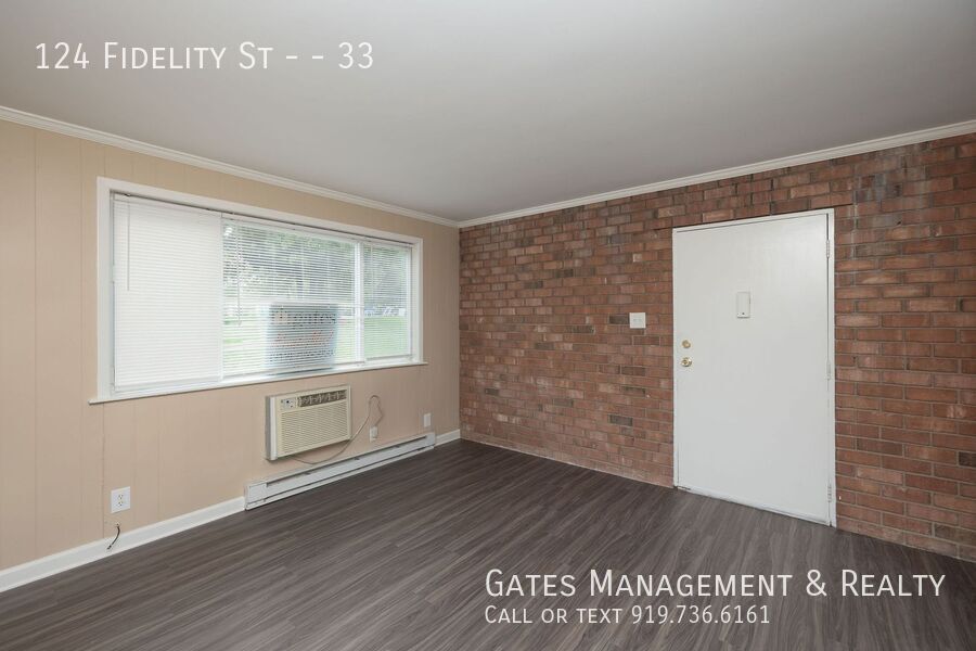 Newly Renovated Carrboro apartment convenient to everything property image