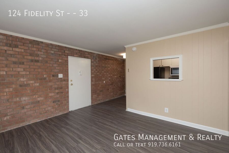 Newly Renovated Carrboro apartment convenient to everything property image