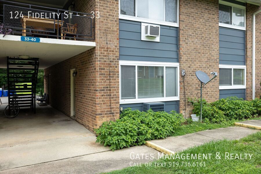 Newly Renovated Carrboro apartment convenient to everything property image
