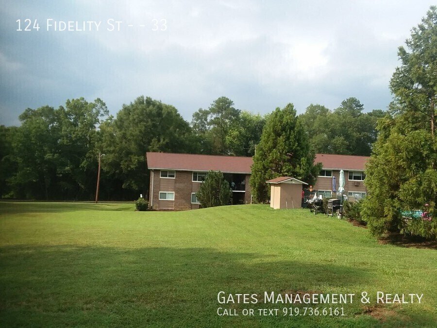 Newly Renovated Carrboro apartment convenient to everything property image