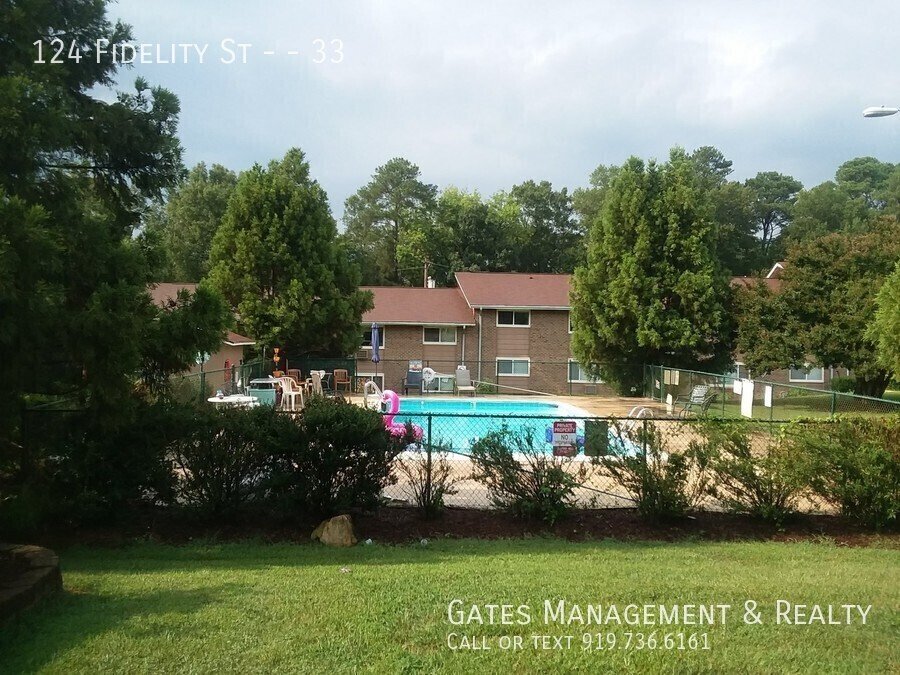 Newly Renovated Carrboro apartment convenient to everything property image