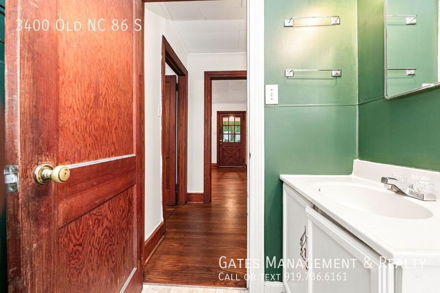 Cozy cottage in Hillsborough property image